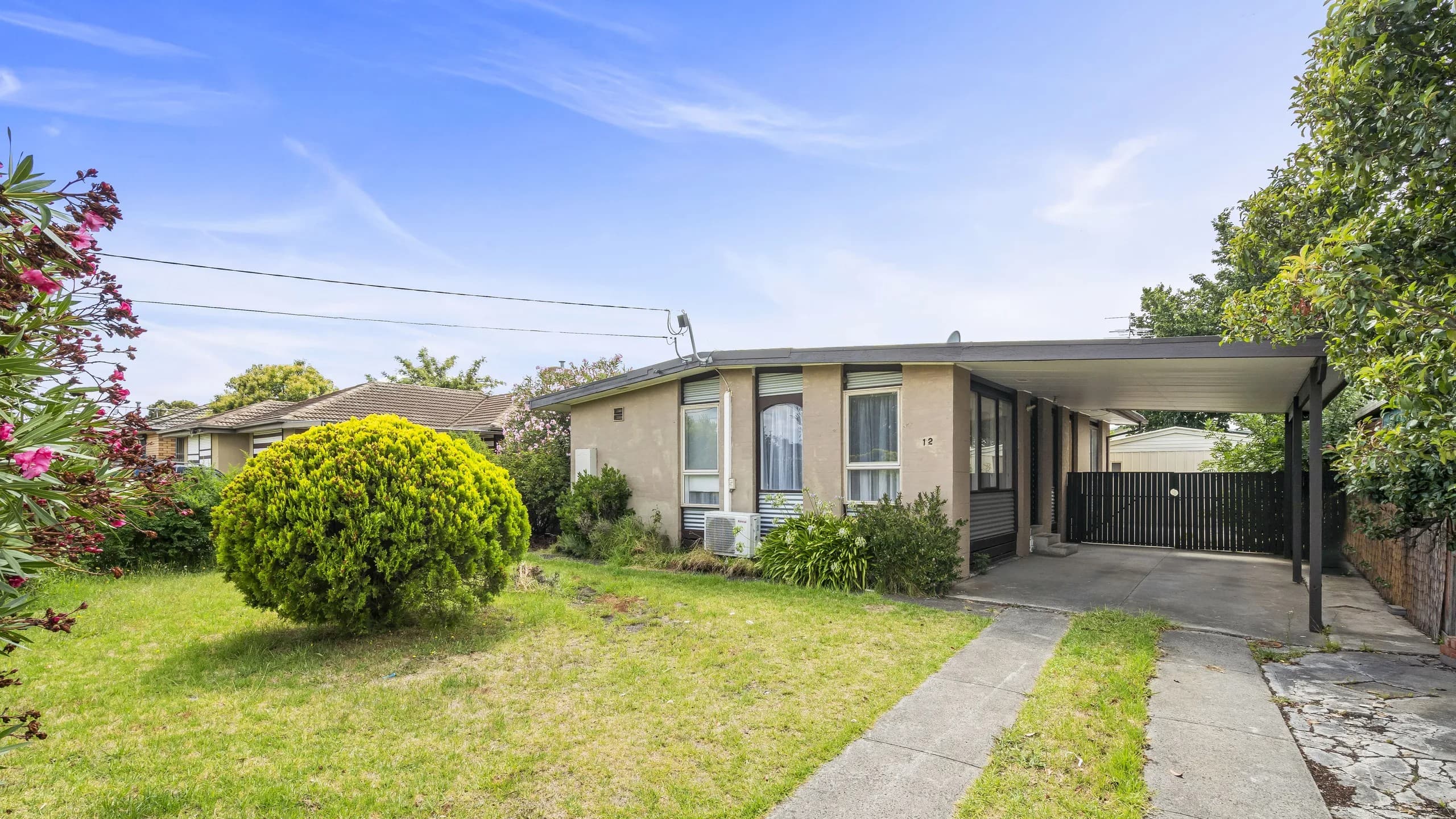 Property in Greater Melbourne, VIC